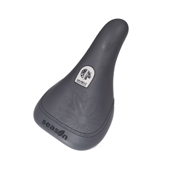 SEASON emboss Pivotal slim Seat  £19.99