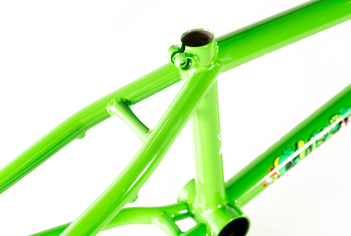 Colony Sweet Tooth Frame Alex Hiam Signature – IMG